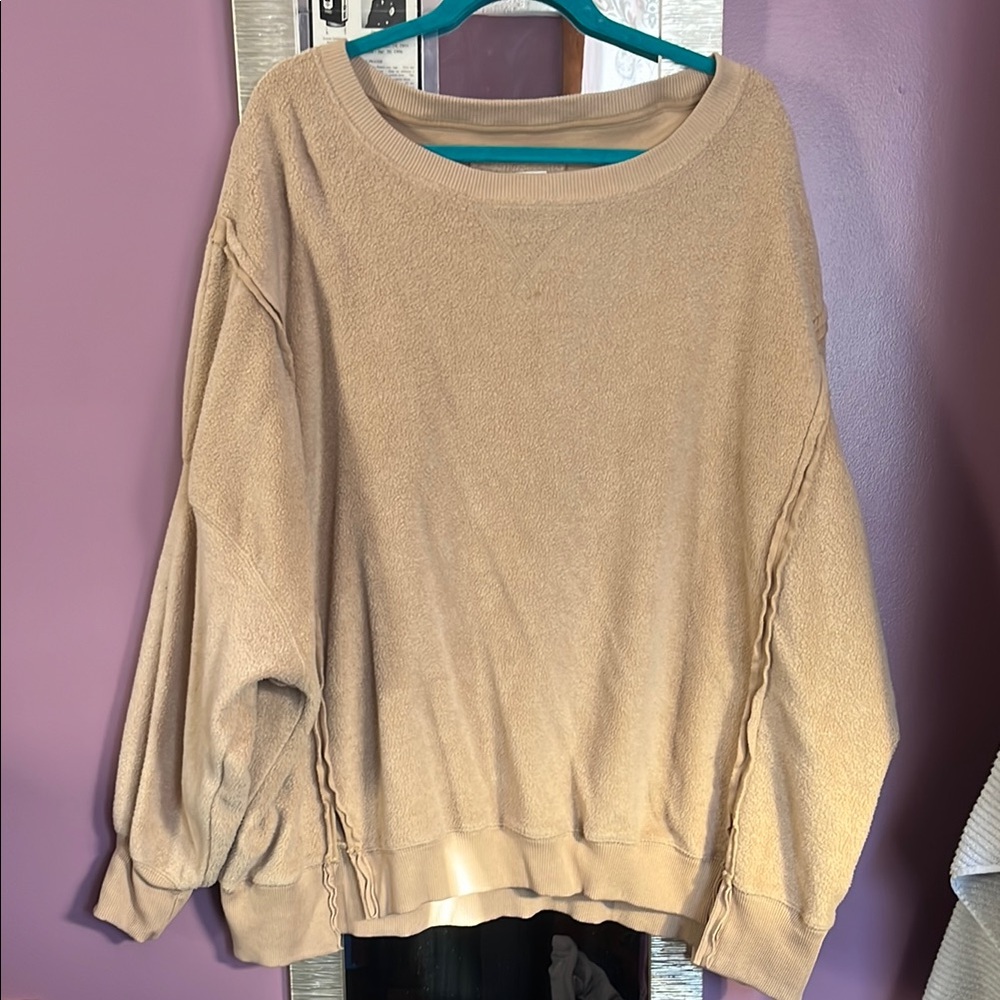 AE this feels seriously huggable crew sweatshirt